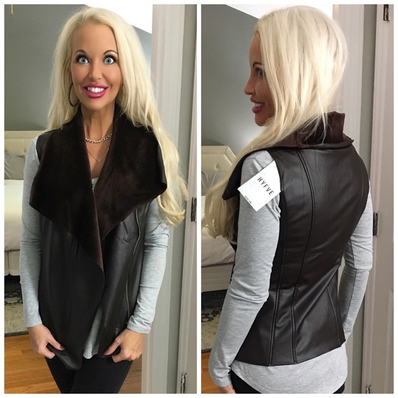 ❤️LAST 1! Chocolate brown faux fur/leather vest! - Picture 2 of 2